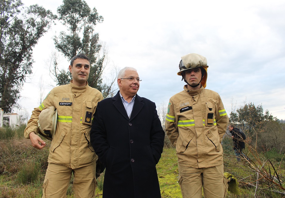 Visita do presidente da Câmara ao local onde decorre a parte prática do X Curso de Primeira Intervenção Proteção e Socorro da Guarda Nacional Republicana 